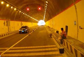 咸阳高速公路隧道堵漏
